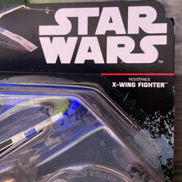 X-Wing Fighter - Picture 3 of 10